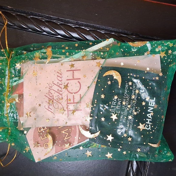 Sample Bundle - Picture 5 of 5